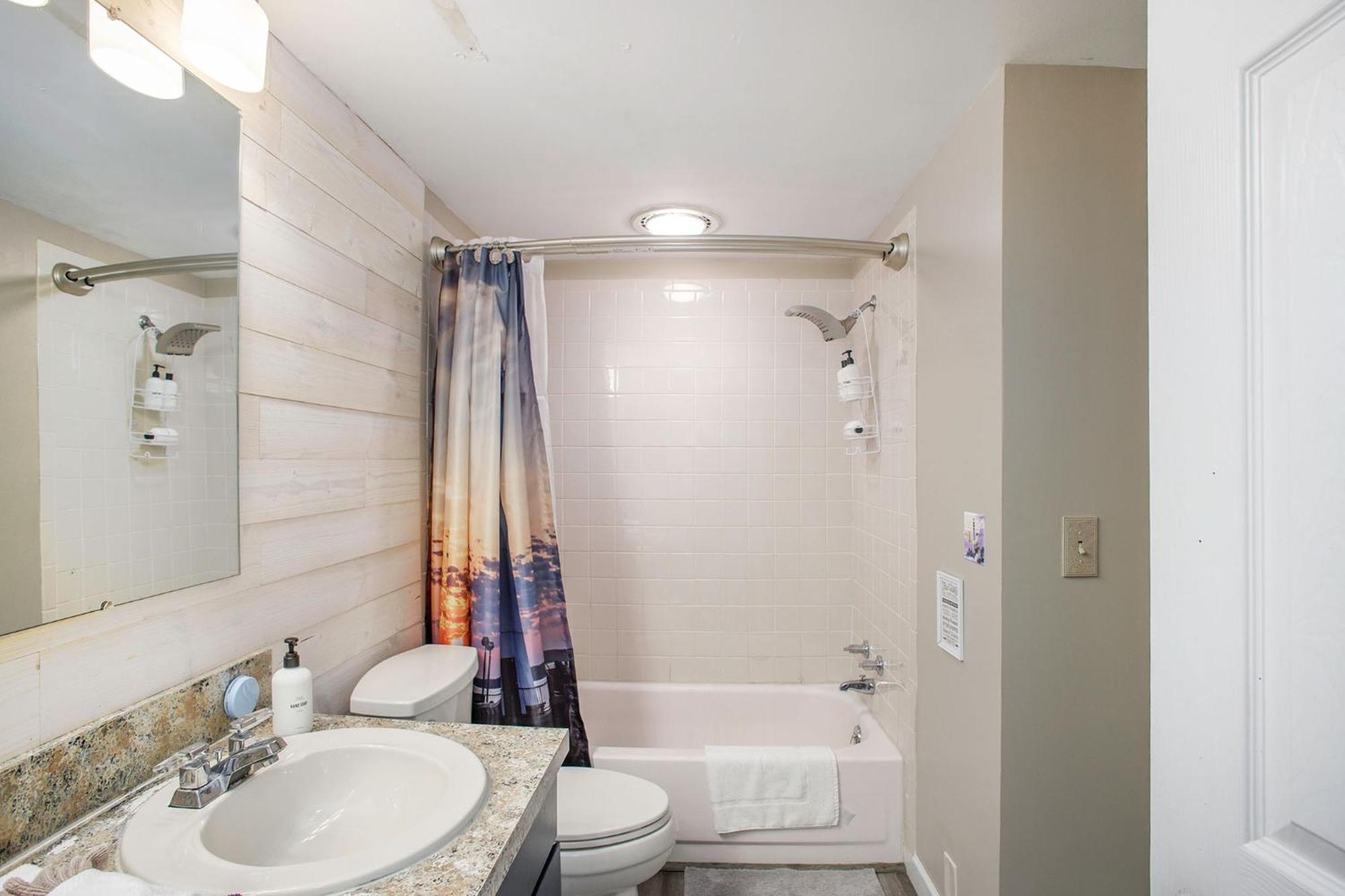 גיילורד Quiet And Cozy Lakefront Home Near Mt Boyne מראה חיצוני תמונה