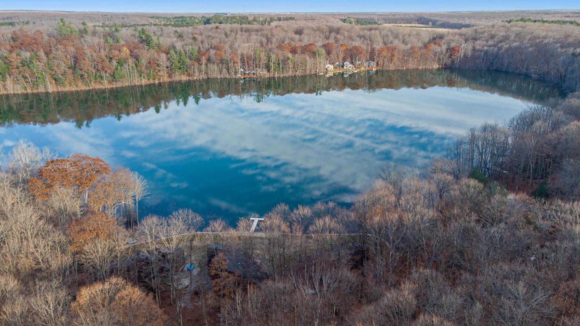 גיילורד Quiet And Cozy Lakefront Home Near Mt Boyne מראה חיצוני תמונה