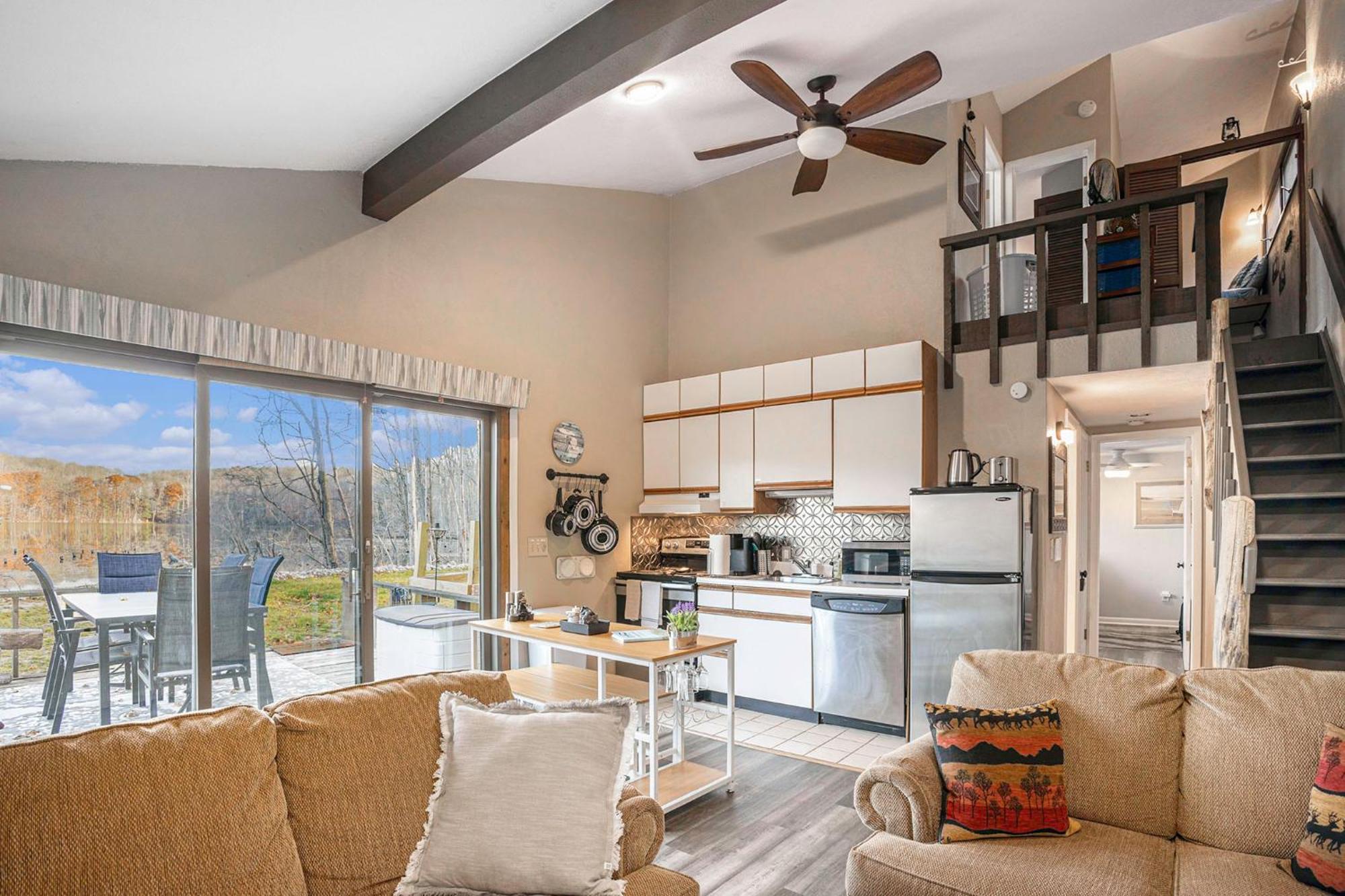 גיילורד Quiet And Cozy Lakefront Home Near Mt Boyne מראה חיצוני תמונה